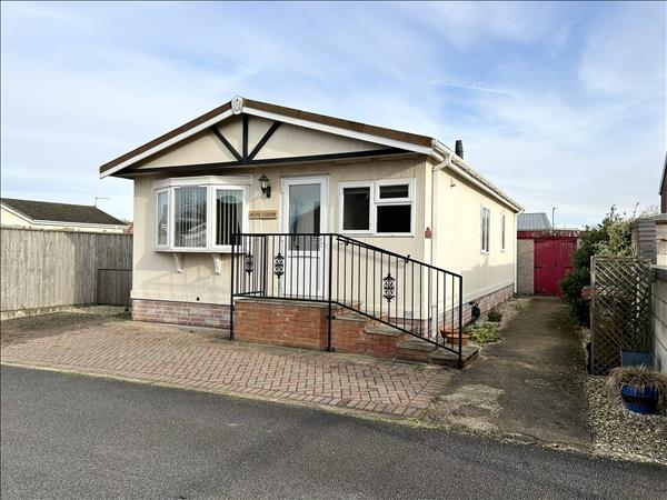 Hope Lodge Brocklesby Park Homes